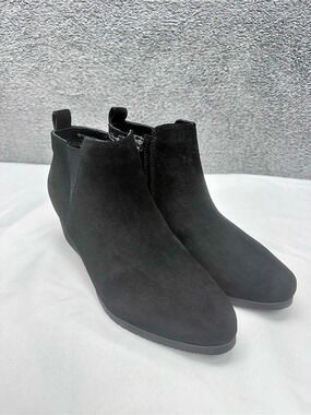 Blondo Marina Waterproof Suede Bootie Waterproof Black Ankle Boots NWT